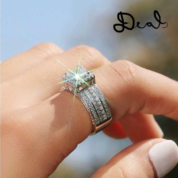 SILVER DIAMOND BRIADAL RING - Picture 11 of 11